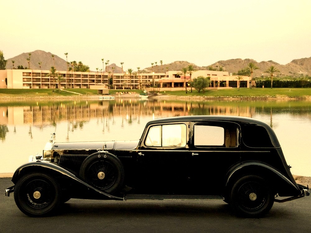 1925 Rolls-Royce Phantom I Saloon Coachwork by Martin & King